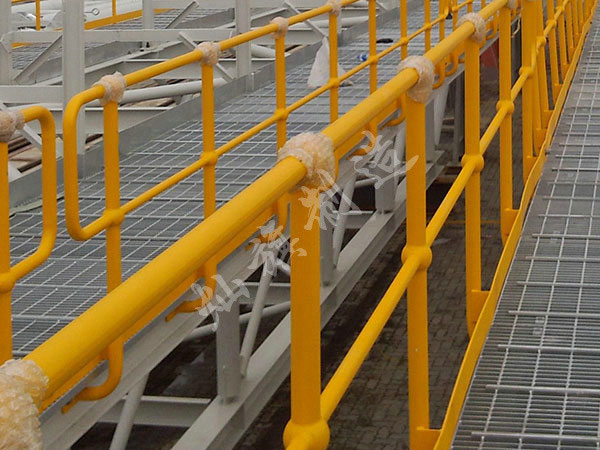 工業(yè)防護(hù)欄桿圖片1
