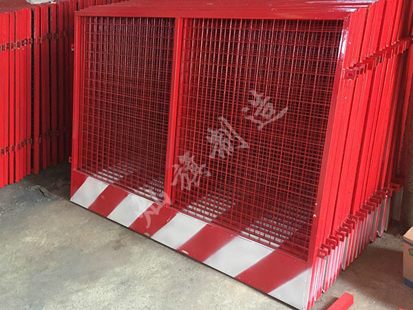 基坑護(hù)欄網(wǎng)圖片3